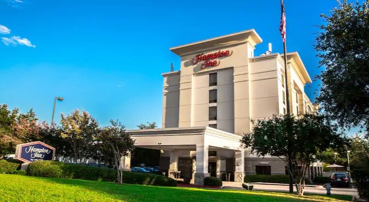 Hampton Inn Dallas Irving Las Colinas Экстерьер фото